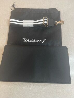 ToteSavvy Portable Diaper Changing Station Changing Pad Crossbody Baby Organizer